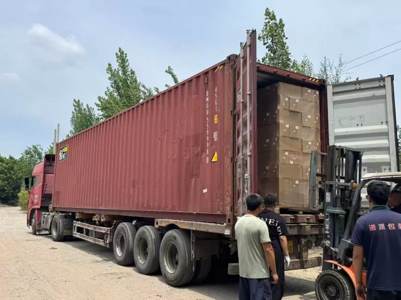 40 000 рулонів високоякісної стрічки відправлено безпосередньо до Японії: замовлення за кордоном успішно доставлено